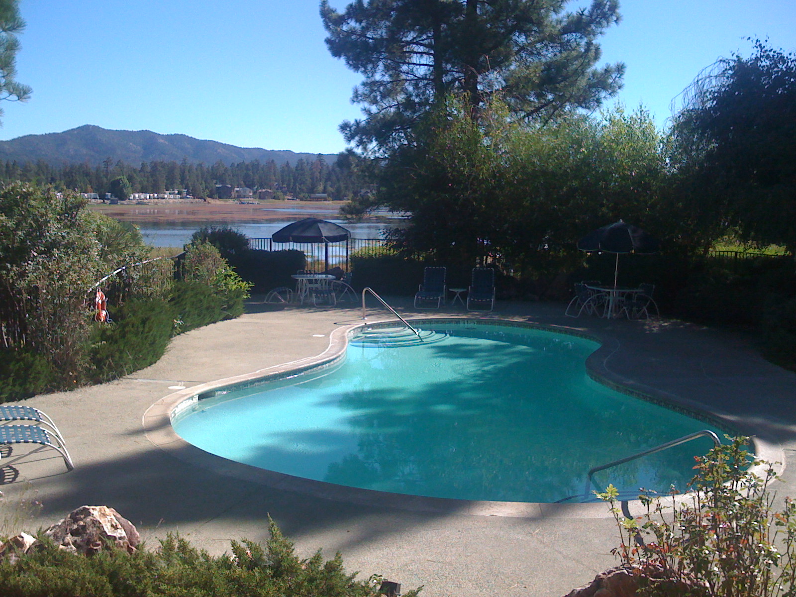 North pool overlooking Metcalf Bay